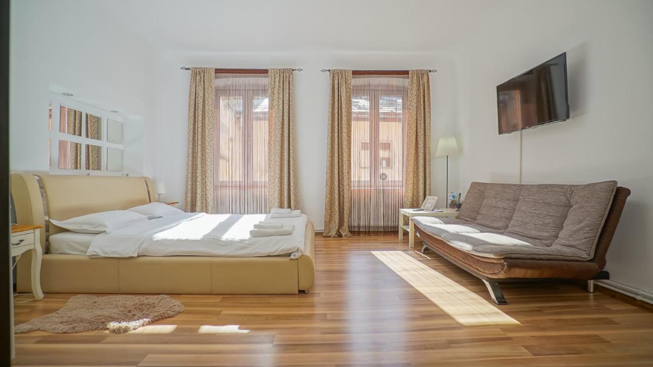 9 Central Residence 브라쇼브 외부 사진